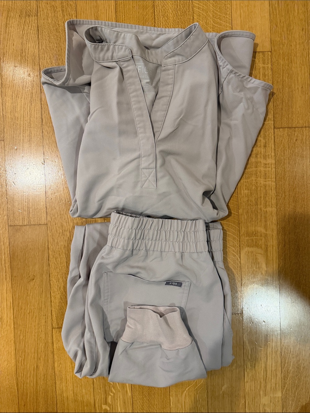 Figs Women's Scrub Set in Light Taupe